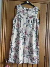 Ladies LAURA ASHLEY Floral
