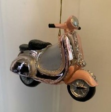 BLOWN GLASS SCOOTER~MO-PED