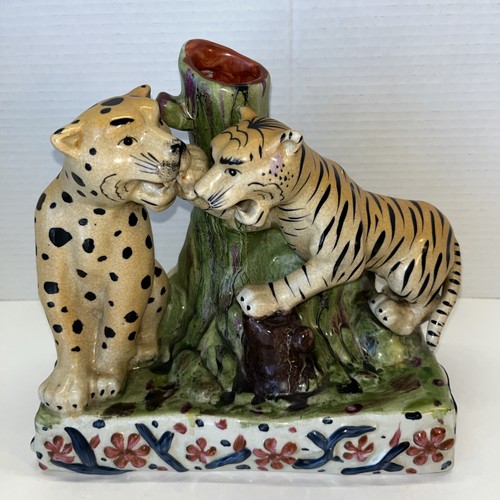 Staffordshire safari figural - safari,