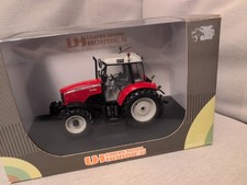 Universal Hobbies Massey Ferguson 5480