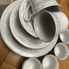 Crown Ming Nosegay Dishwares