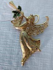 Herald angel brooch - jj,