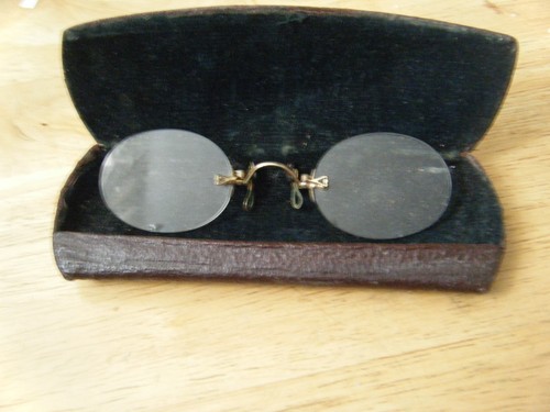 Vintage pince nez spectacles - vintage, pince-nez