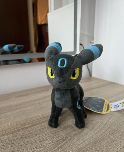 Pokemon shiny umbreon plush - pokemon,