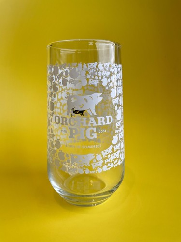 Orchard pig cider - orchard,