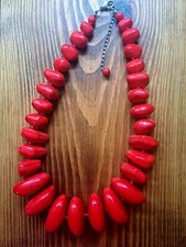 1990s  necklace chunky red