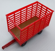 ERTL 1.64 Hay Bale Wagon Red