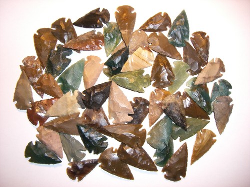Pieces arrowheads flint - 20,