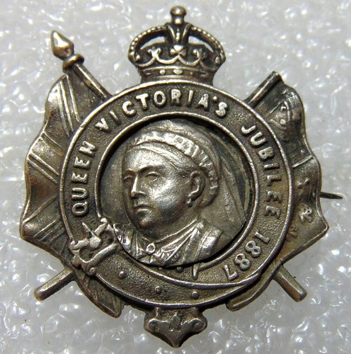 Hallmarked silver queen - silver,