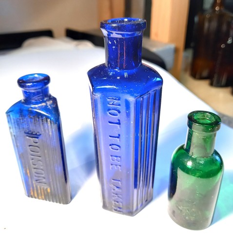 Old coloured glass bottles 3 - bottles, x