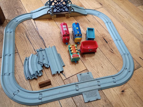 Chuggington train set playset - chuggington,