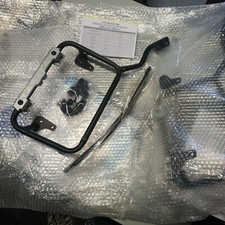 GIVI side case rack for Suzuki