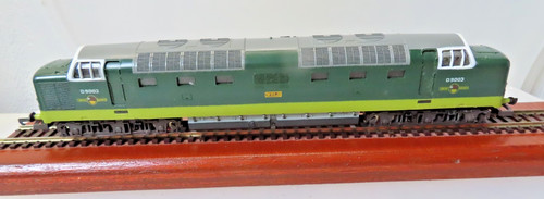 Lima diesel locomotive - b,