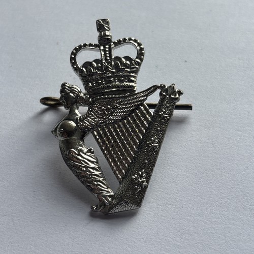 Royal irish rangers metal - royal,