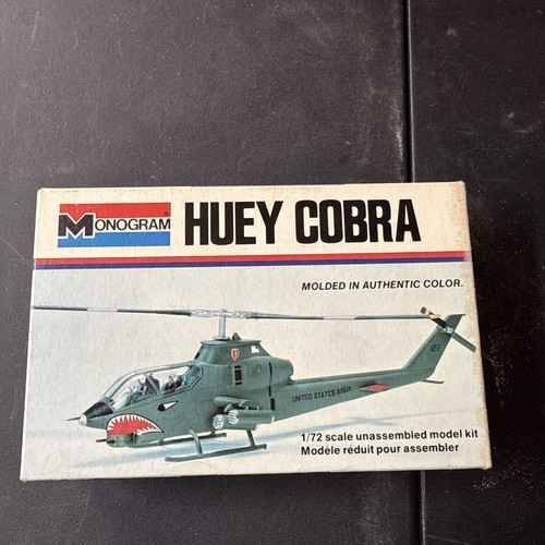 Monogram bell huey cobra - bell,