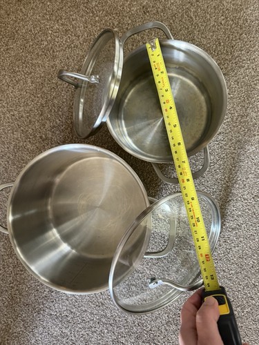 Two zwilling saucepans - two,