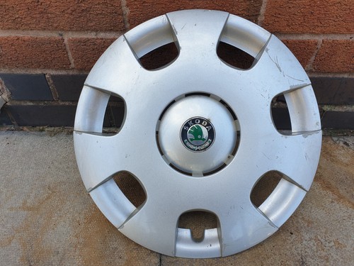 Clips skoda fabia wheel - no,