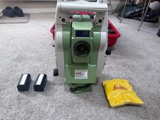 Total Station Leica TS12  5"