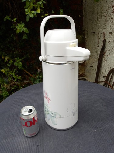 Vintage gloria decorative pump - gloria,
