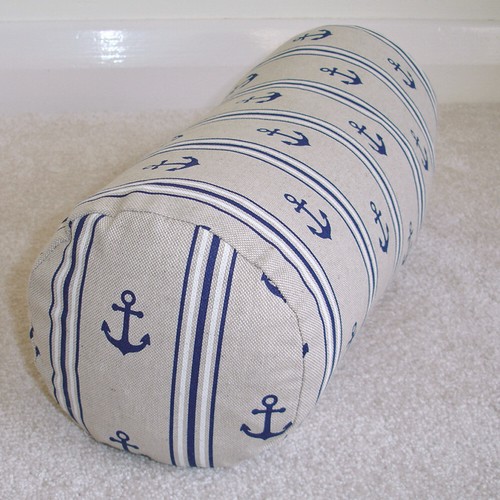 Bolster cushion cover anchor - cushion,