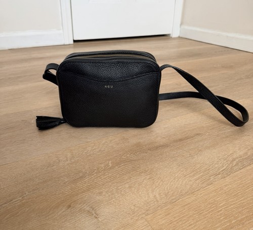 300 nwot cuyana pebbled - nwot,