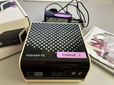 Gigabyte Brix GB-BLCE-4000C - 120gb SSD, 8gb RAM,Intel Celeron N4000, Linux Mint