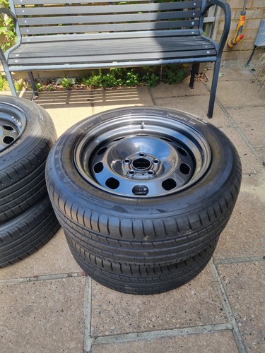 Banded steel wheels with - wheels, tyres