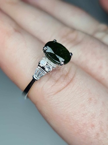 40ct russian diopside and - 2.40ct,