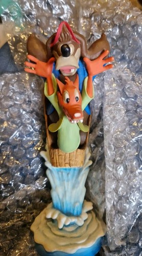 Splash mountain molded resin - mountain,