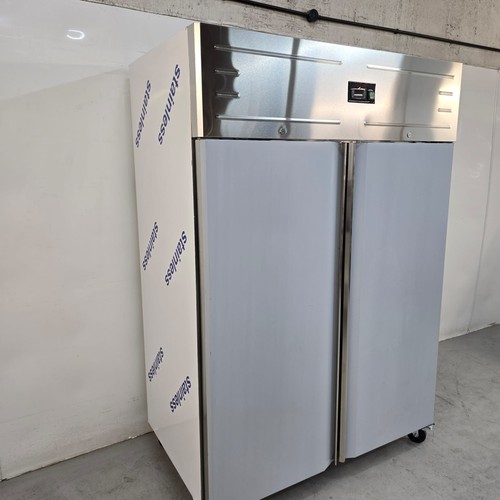 Upright freezer double door - double,
