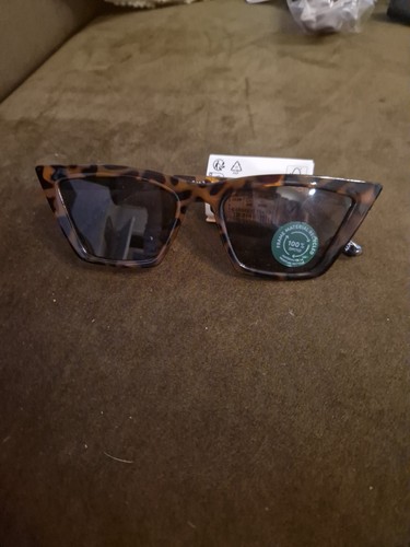 Click six women - click-six, sunglasses