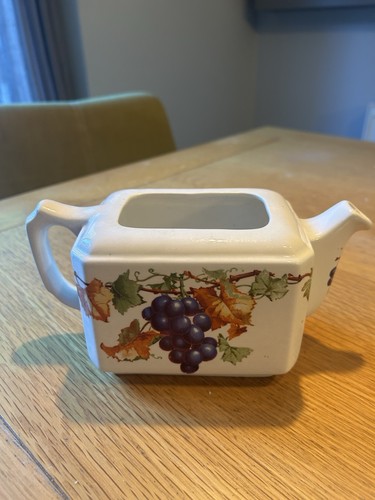 Ringtons maling ware teapot - maling,