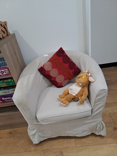 Bucket chair - bucket,
