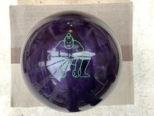 AMF Sumo Purple Passion Bowling Ball
