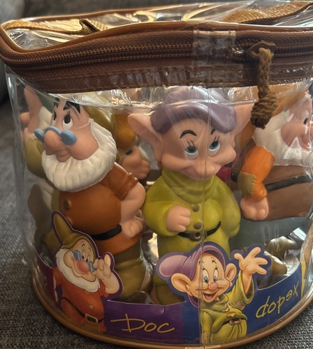 Disney snow white - white, seven