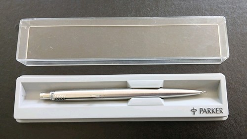 Parker brushed steel - brushed,