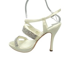 Benjamin Adams Heels Cream