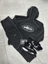 SIZE LARGE AVAILABLE ✅ Nike