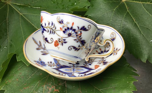 Meissen onion pattern royal - onion,