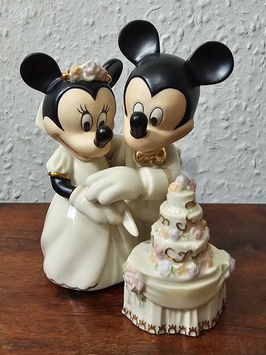 Lenox walt disney showcase - lenox,