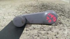 1176923 rear window handle rh