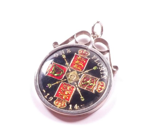 Pendant enamelled 1914 - enamelled,