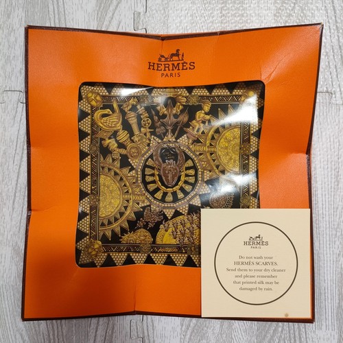 Unused hermes carre or - unused,