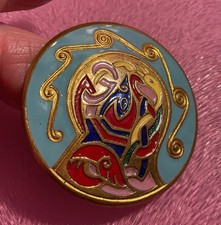 Vintage Tara Ware Book of Kells Irish Enamelled Brooch Celtic Shield
