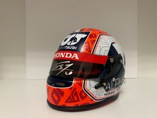 Pierre Gasly Arai 1/2 Scale