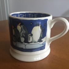 EMMA BRIDGEWATER WINTER PENGUINS TREKKING THROUGH THE SNOW SMALL 1/4 PINT MUG