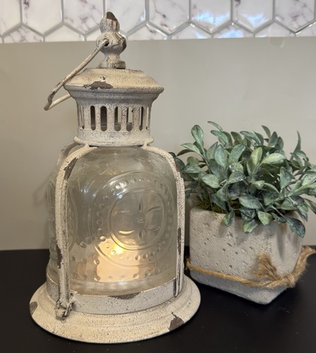 Shabby chic rustic metal and - shabby,