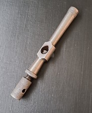 Moore & Wright Thread Tap