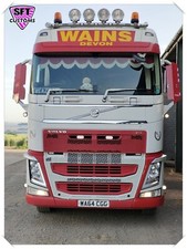 Universal truck windscreen