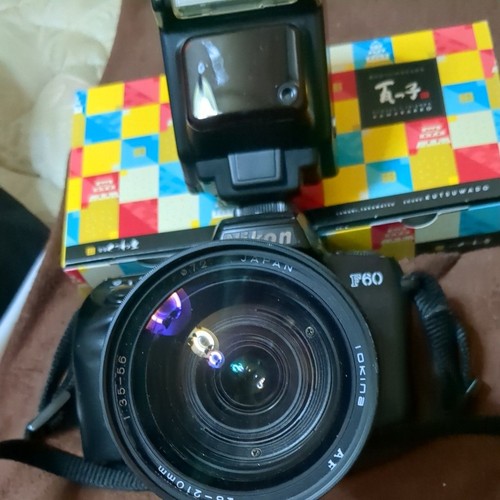 Nikon f60 film - camera, tokina